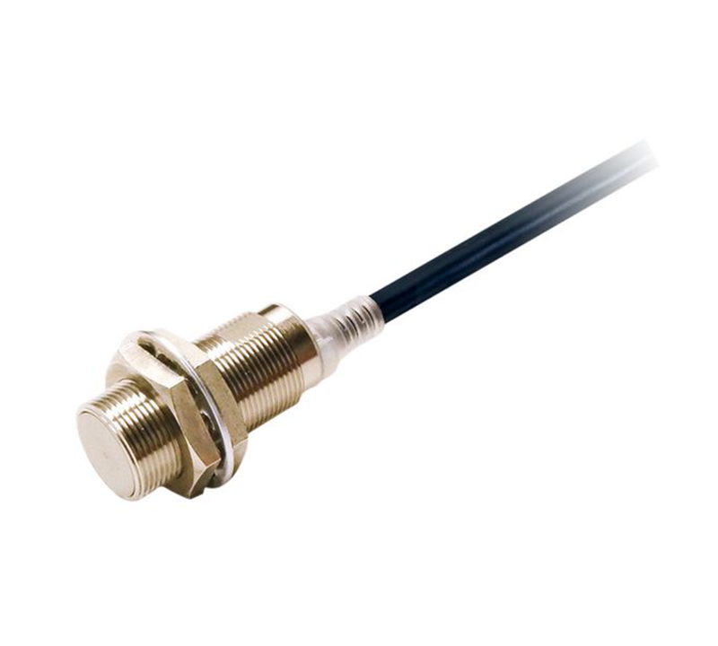 inductive-sensor-omron-e2e-x8b1t18-2m