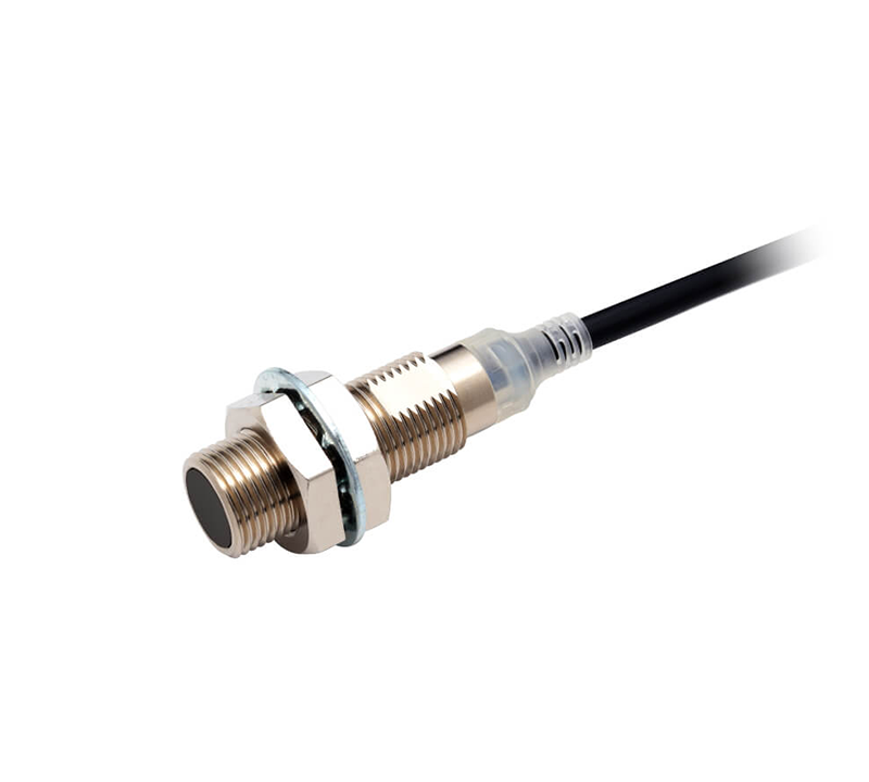 inductive-sensor-pnp-omron-e2e-x4b1t12-5m